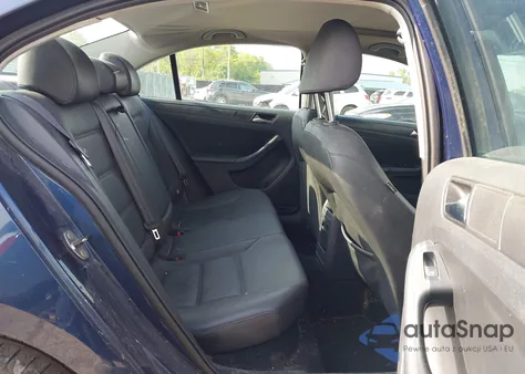 2011 Volkswagen Jetta 2.5L Se z USA, uszkodzony, nr VIN 3VWDZ7AJ4BM324511